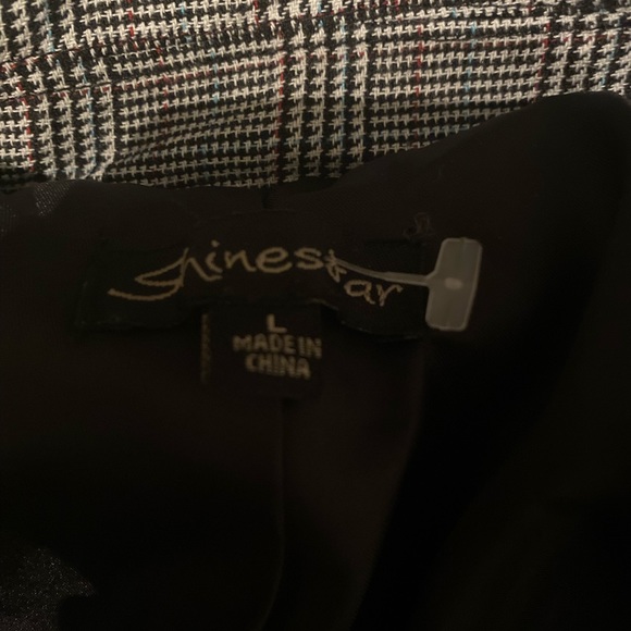 I don’t wear it anymore. - Picture 2 of 4